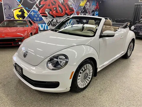 2014 Volkswagen Beetle 1.8T Convertible 2D
