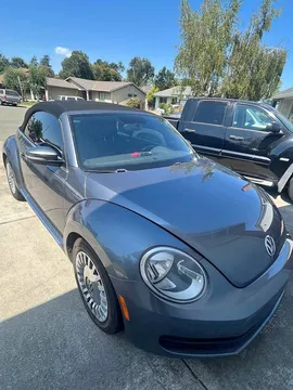 2014 Volkswagen Beetle 1.8T Convertible