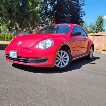 2014 Volkswagen Beetle 1.8T Entry Hatchback 2D