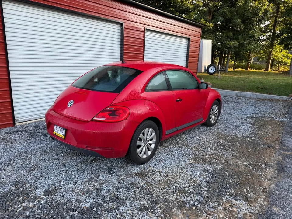 2014 Volkswagen A5 Beetle - Image 3 of 10