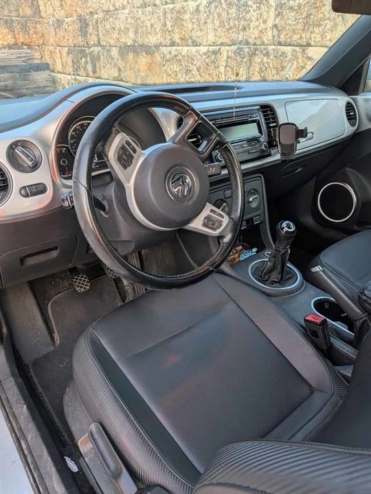 2014 Volkswagen A5 Beetle - Image 5 of 10