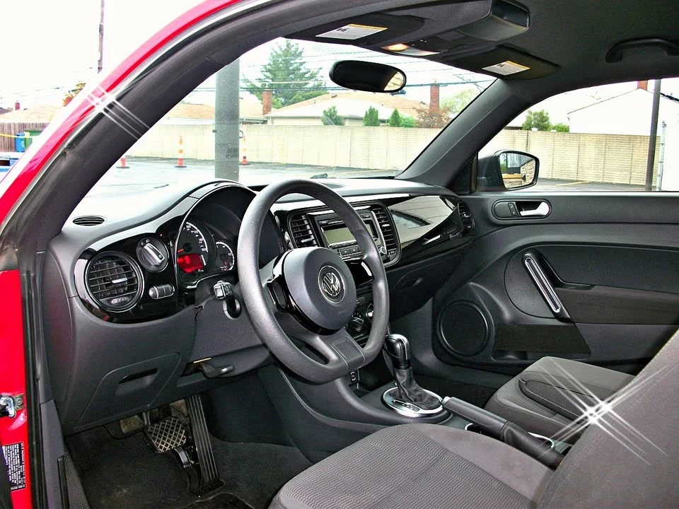 2014 Volkswagen A5 Beetle - Image 7 of 19