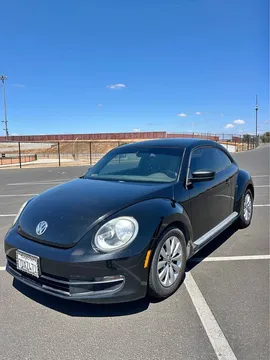 2014 Volkswagen Beetle 1.8T Hatchback 2D