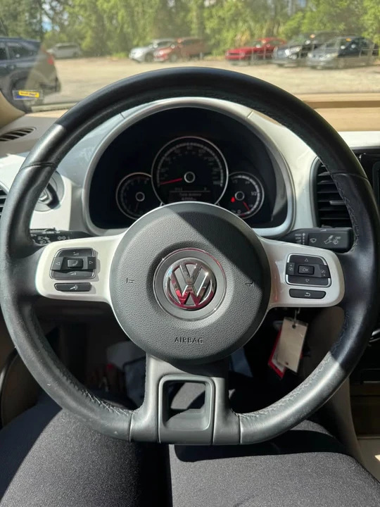 2014 Volkswagen A5 Beetle - Image 13 of 19