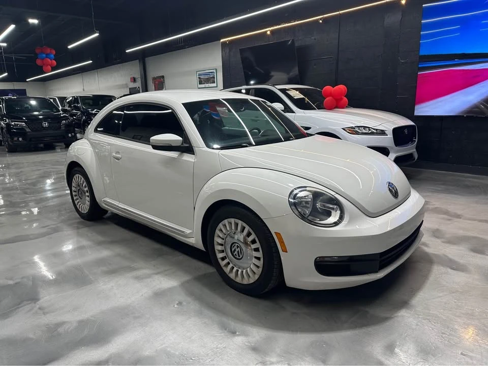 2014 Volkswagen A5 Beetle - Image 6 of 9