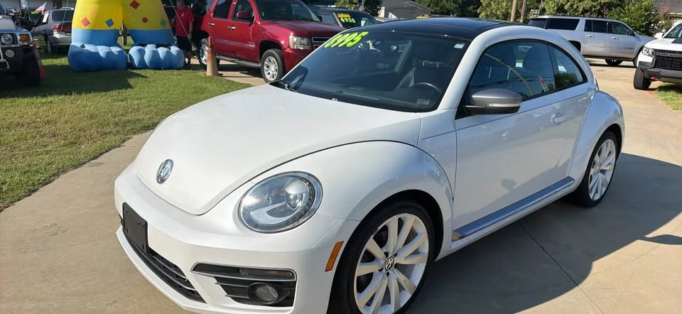 2014 Volkswagen A5 Beetle - Image 2 of 7