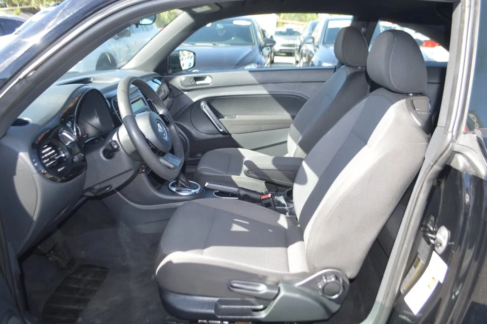 2014 Volkswagen A5 Beetle - Image 8 of 13