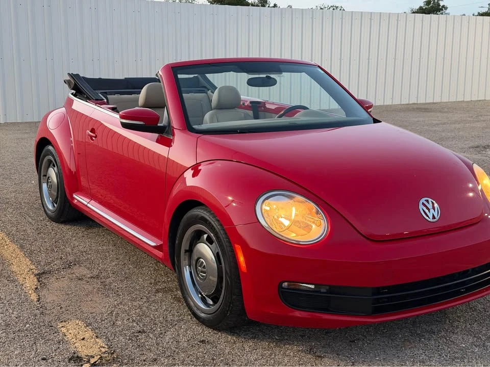 2014 Volkswagen A5 Beetle - Image 17 of 20