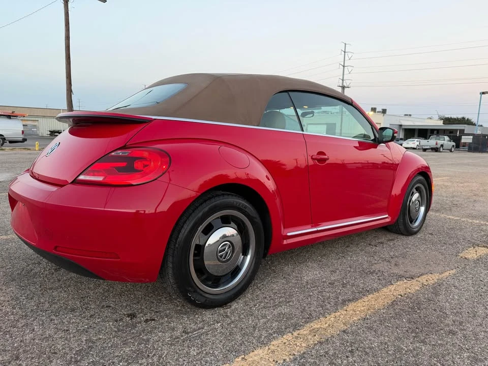 2014 Volkswagen A5 Beetle - Image 5 of 20