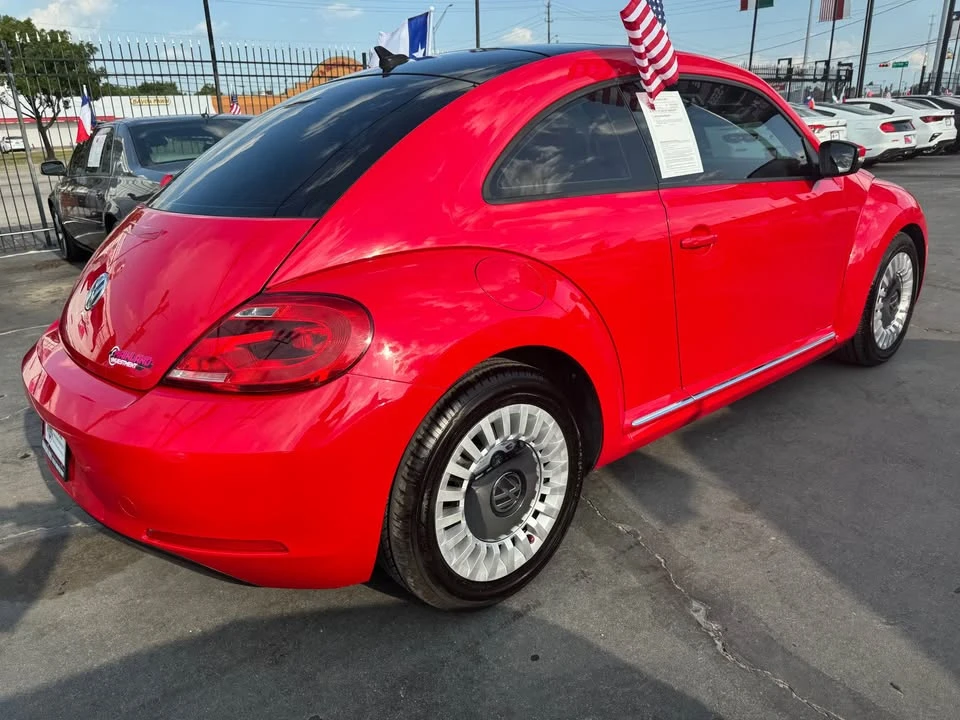2014 Volkswagen A5 Beetle - Image 3 of 5