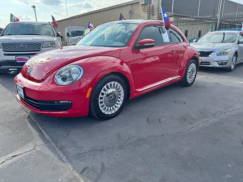 2014 Volkswagen Beetle 1.8T S Hatchback 2D