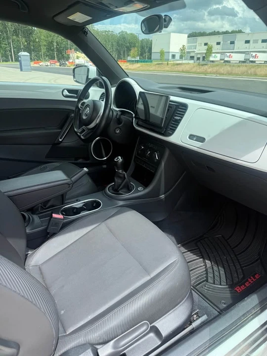 2014 Volkswagen A5 Beetle - Image 12 of 14