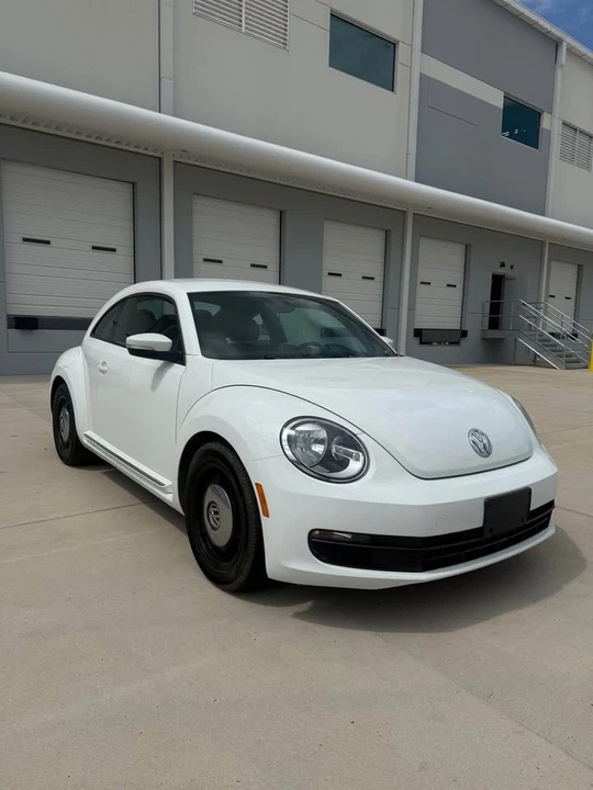2014 Volkswagen A5 Beetle - Image 4 of 14