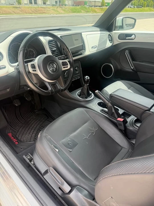 2014 Volkswagen A5 Beetle - Image 10 of 14