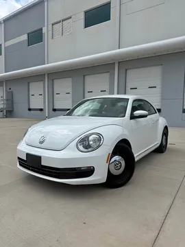 2014 Volkswagen Beetle 1.8T SE Hatchback 2D