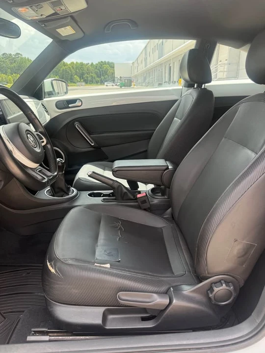 2014 Volkswagen A5 Beetle - Image 11 of 14