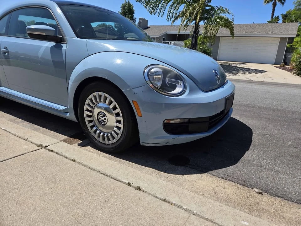2014 Volkswagen A5 Beetle - Image 6 of 9