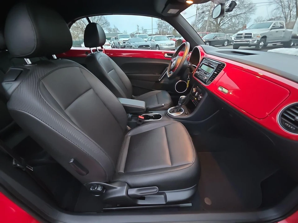 2014 Volkswagen A5 Beetle - Image 8 of 12