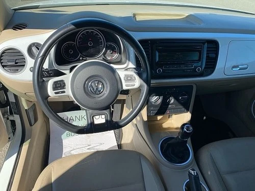 2014 Volkswagen A5 Beetle - Image 10 of 16