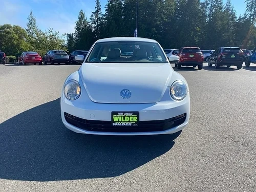 2014 Volkswagen A5 Beetle - Image 2 of 16