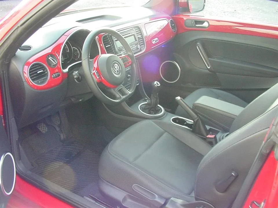 2014 Volkswagen A5 Beetle - Image 4 of 12
