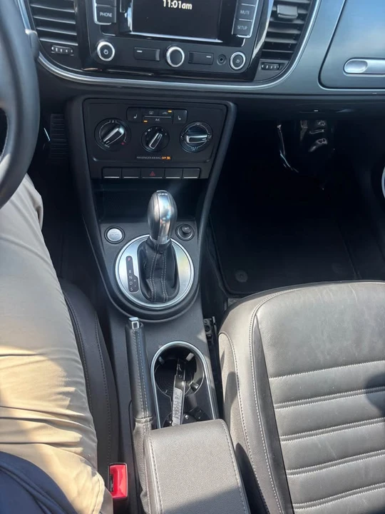 2014 Volkswagen A5 Beetle - Image 10 of 11