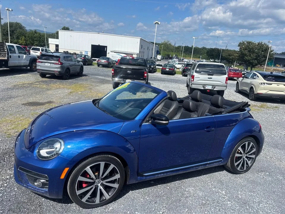 2014 Volkswagen A5 Beetle - Image 2 of 11