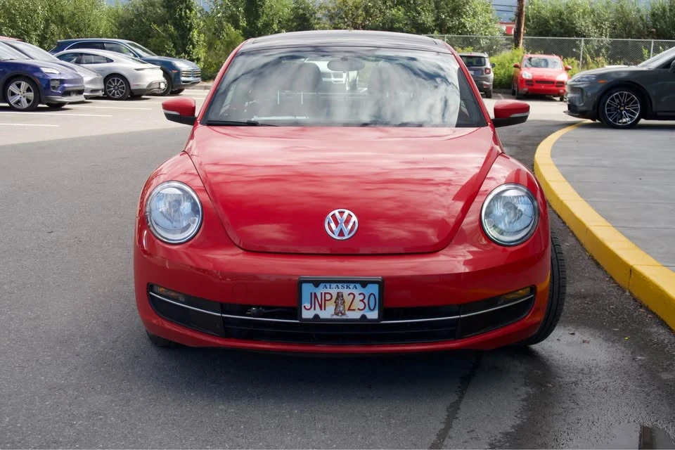 2014 Volkswagen A5 Beetle - Image 2 of 14