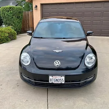 2014 Volkswagen Beetle 2.0T Coast Hatchback 2D