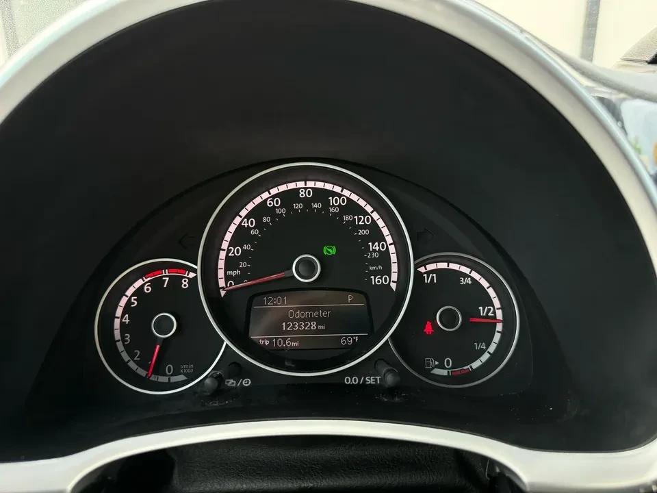 2014 Volkswagen A5 Beetle - Image 17 of 21