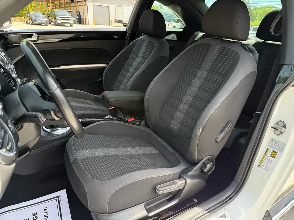 2014 Volkswagen A5 Beetle - Image 9 of 21