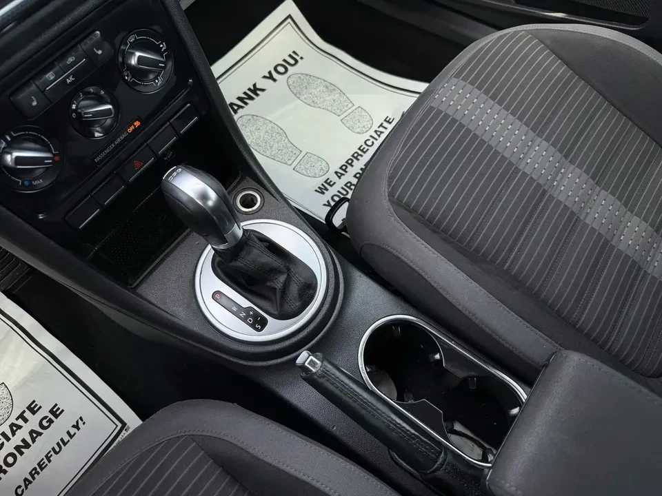 2014 Volkswagen A5 Beetle - Image 20 of 21