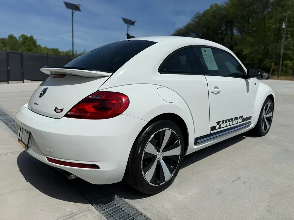 2014 Volkswagen A5 Beetle - Image 4 of 21