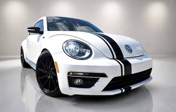2014 Volkswagen Beetle 2.0T R-Line
