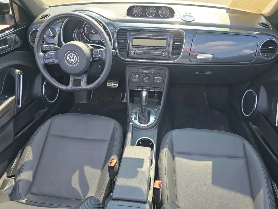 2014 Volkswagen A5 Beetle - Image 5 of 10