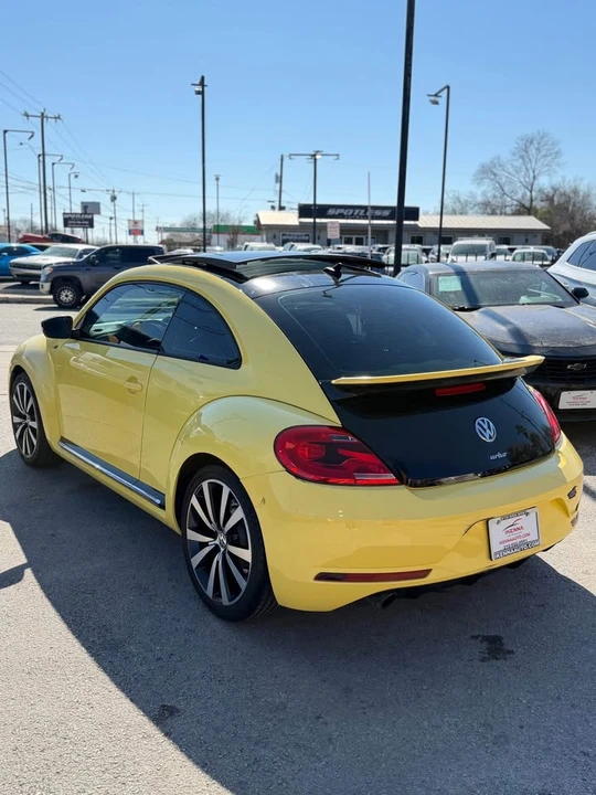 2014 Volkswagen A5 Beetle - Image 3 of 11