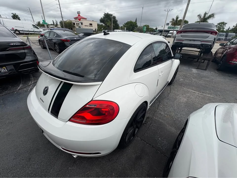 2014 Volkswagen A5 Beetle - Image 12 of 20