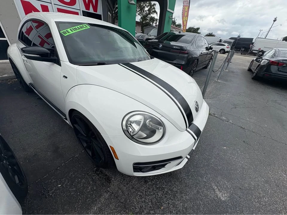 2014 Volkswagen A5 Beetle - Image 5 of 20