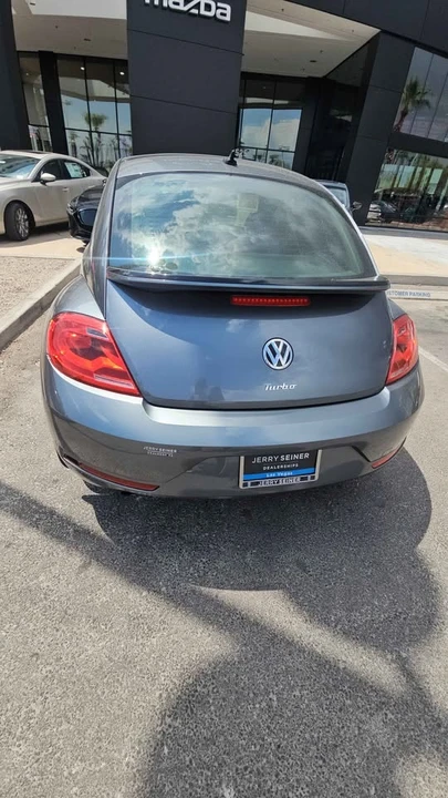 2014 Volkswagen A5 Beetle - Image 2 of 5