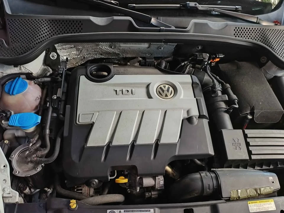 2014 Volkswagen A5 Beetle - Image 11 of 16