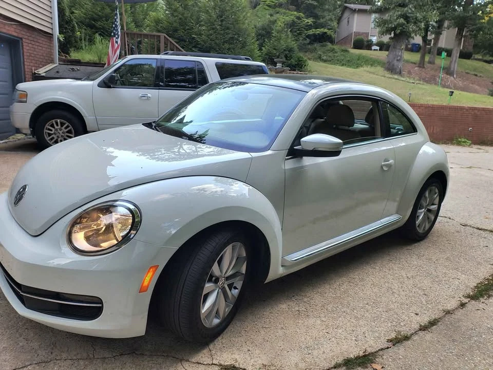 2014 Volkswagen A5 Beetle - Image 3 of 16