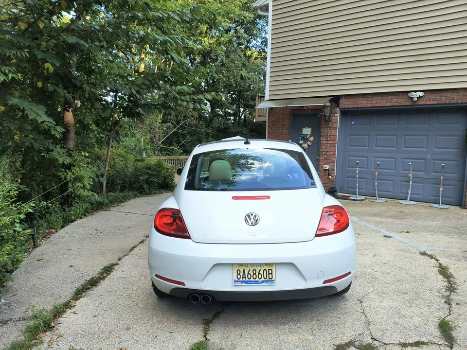 2014 Volkswagen A5 Beetle - Image 4 of 16