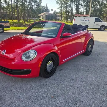 2014 Volkswagen Beetle · 2.5L Convertible 2D