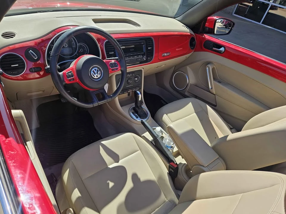 2014 Volkswagen A5 Beetle - Image 7 of 8