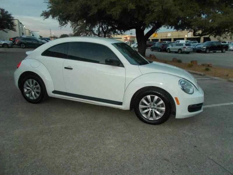 2014 Volkswagen A5 Beetle - Image 9 of 20