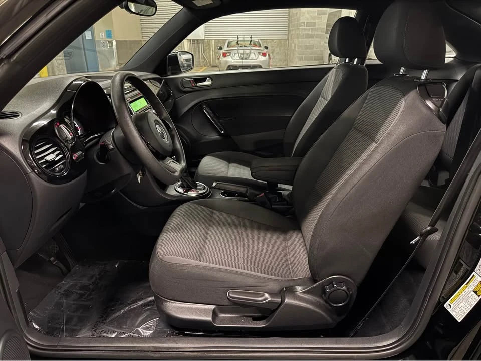 2014 Volkswagen A5 Beetle - Image 10 of 20
