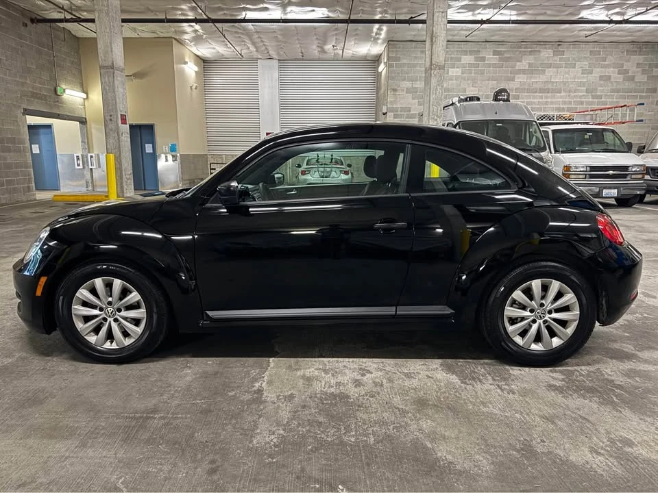 2014 Volkswagen A5 Beetle - Image 2 of 20
