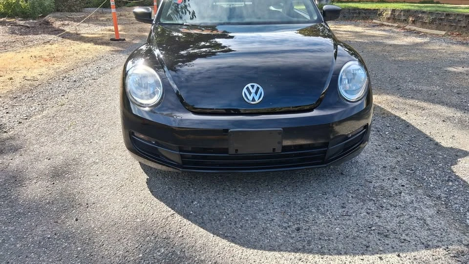 2014 Volkswagen A5 Beetle - Image 6 of 15