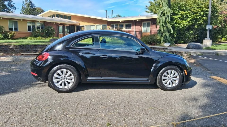2014 Volkswagen A5 Beetle - Image 5 of 15