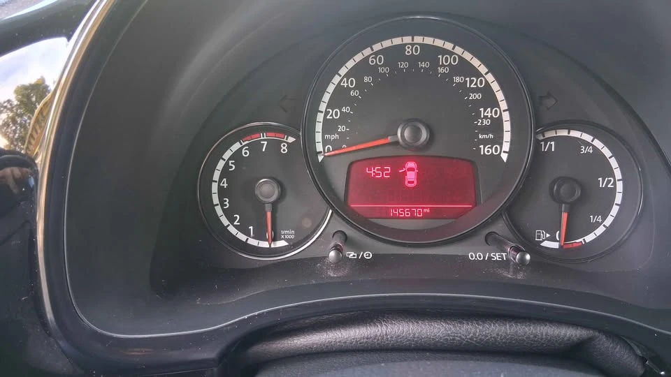 2014 Volkswagen A5 Beetle - Image 10 of 15